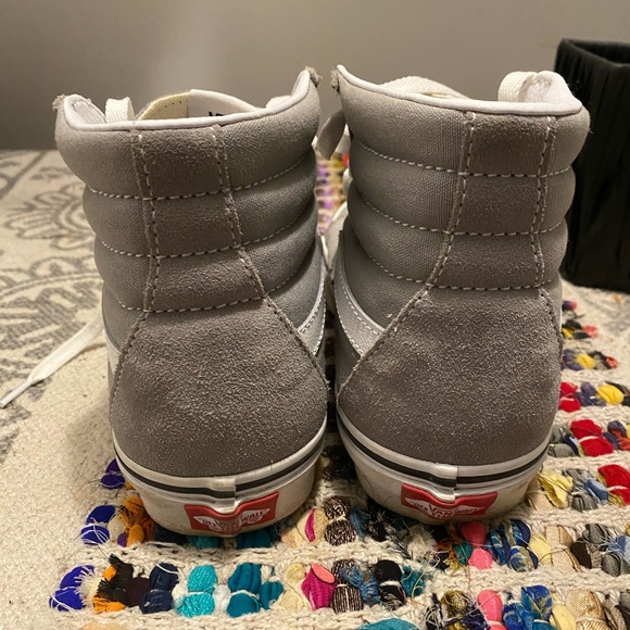 Vans Sk8-Hi Light Gray Suede Shoes - Picture 2 of 4